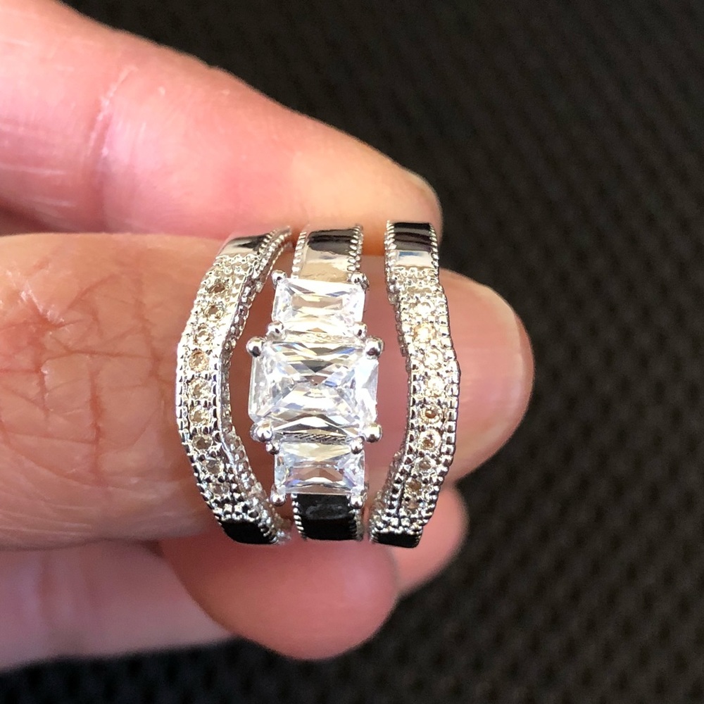 3-pc 18K White Gold Plated Wedding Ring Set